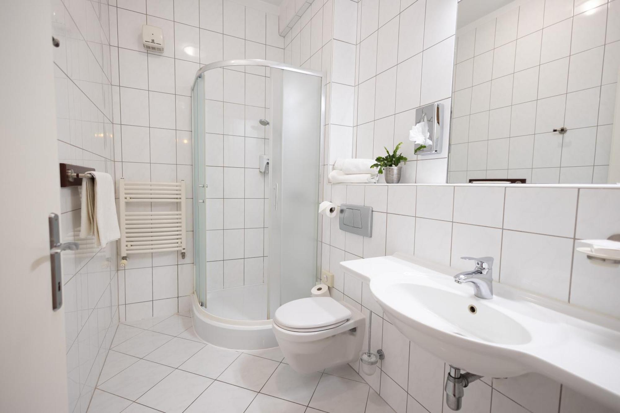 City Hotel Miskolc Buitenkant foto